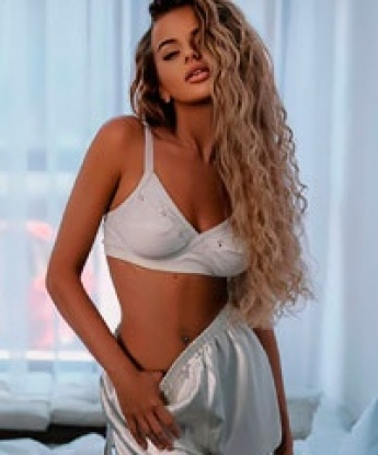 Ева